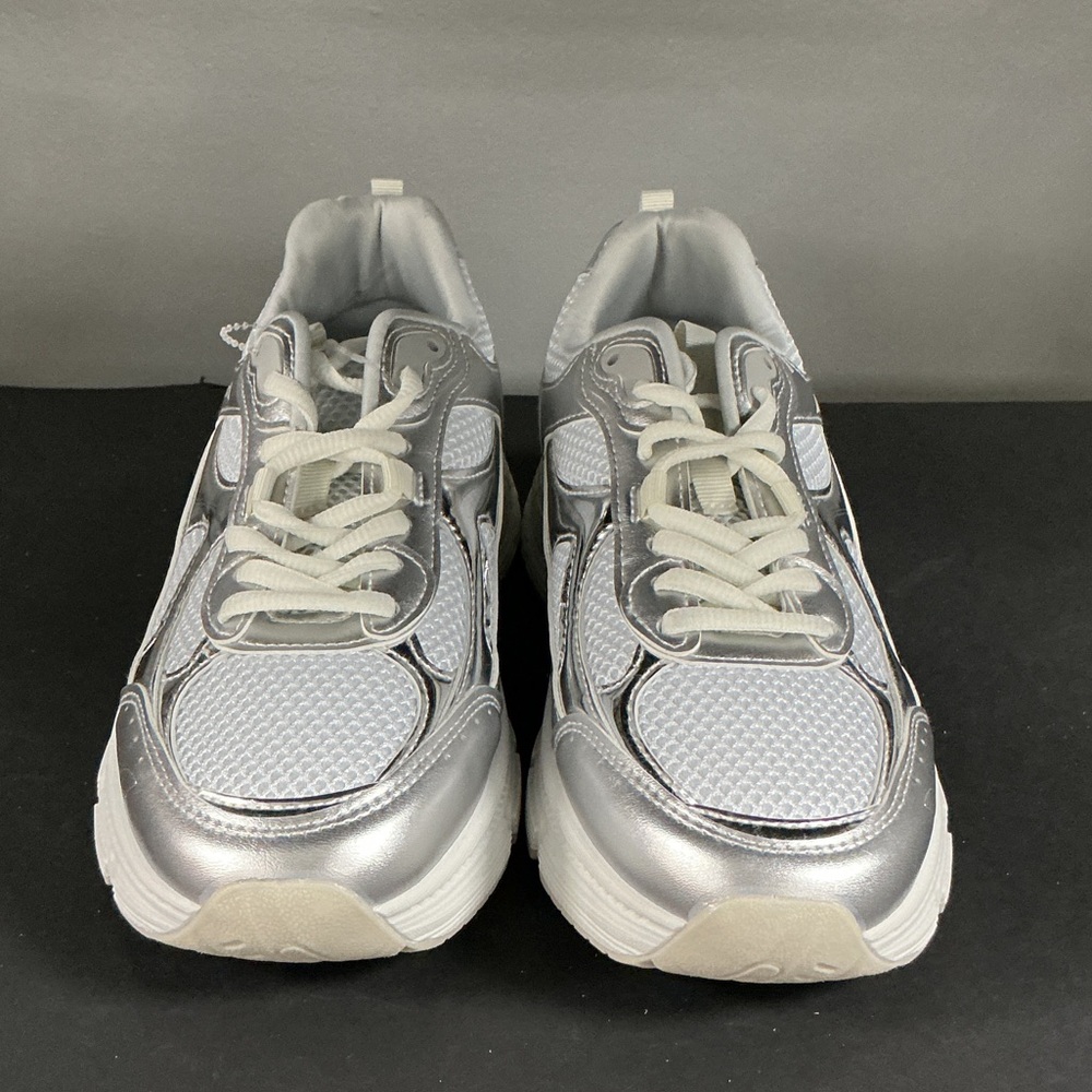 Madden Girl Women’s Chunky Sneakers